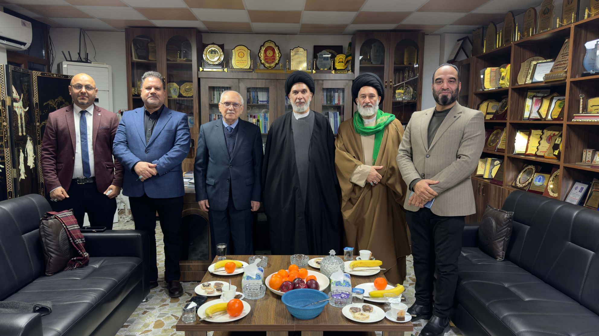 في إطار تعزيز الشراكات العلمية … وفد مؤسسة علوم نهج البلاغة يزور مؤسسة الغريّين