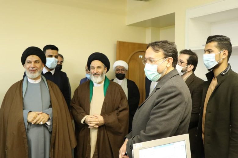 وفد العتبة الحسينية المقدسة يجري جولة في أروقة جامعة آزاد الإسلامية ...