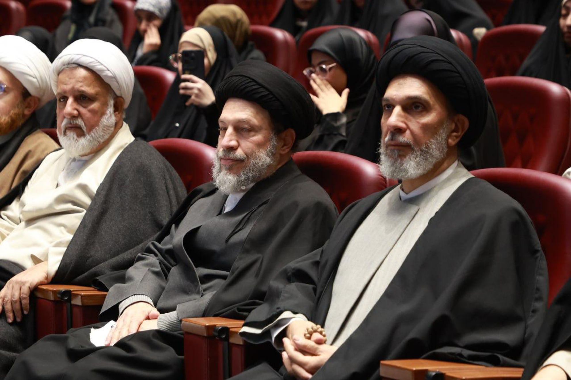 قبسات من نهج البلاغة تضيء أروقة جامعة الزهراء (عليها السلام) للبنات